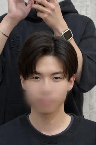 ショート パーマ メンズ 韓国メンズヘア/ 毛流れヘア　須田龍世のヘアスタイル