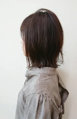 ミディアム 山田 智加のヘアスタイル