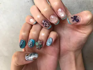 ネイル mana 暖色カラーカットのヘアスタイル