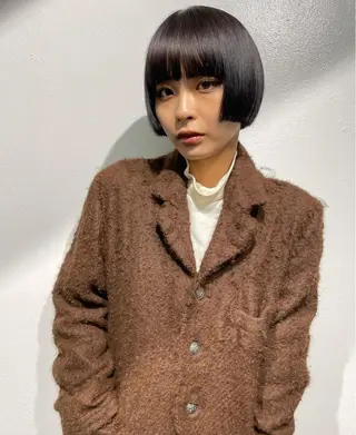 ショート カラー スパイラルパーマ 🌐hina⭐️のヘアスタイル