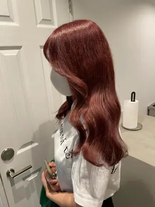 ミディアム カラー パーマ CEINE OURのヘアスタイル