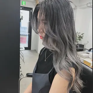 ロング カラー JIL BLAN 京都所属・RU RIのヘアスタイル