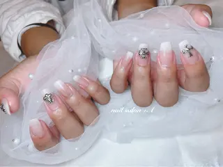 ミディアム Nail Salon +Aのネイルデザイン
