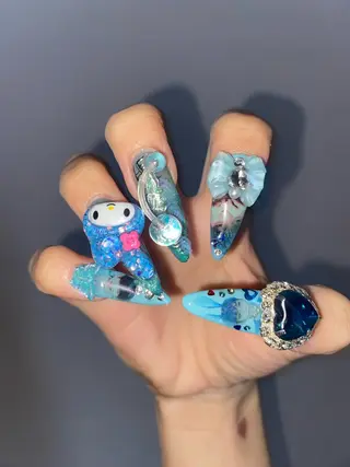 ネイル en　nail 池袋店所属・個性派🌺推しネイル 💅💞hota🐇のネイルデザイン