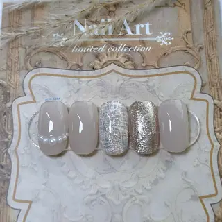 ネイル BLUE CORAのネイルデザイン