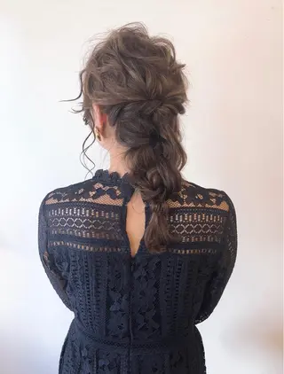 ロング カラー ヘアアレンジ h a k u 大倉 卓人のヘアスタイル