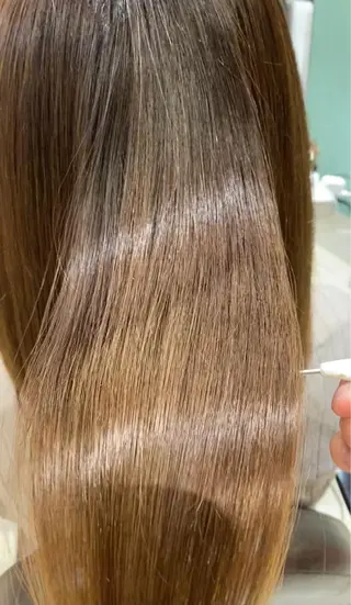 セミロング equal銀座 黒田💚のヘアスタイル