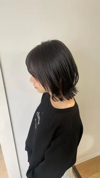 ミディアム カラー ayano / 透明感・くすみカラーのヘアスタイル