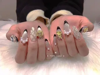 ネイル MoaNail🫶 Yoshiのネイルデザイン
