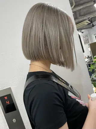 ショート カラー 🧸艶々韓国ヘア 🧁mizunaのヘアスタイル