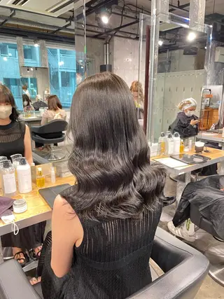 セミロング カラー 赤み消しカラー 🍀JUNKIのヘアスタイル