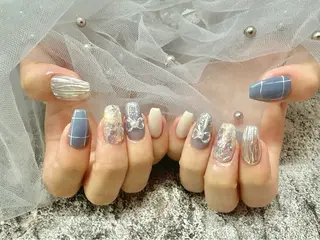 ネイル Luna K.のネイルデザイン