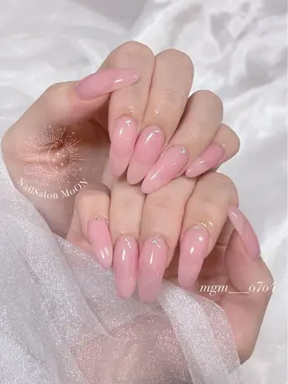 MoON...❤︎ MeGuのネイルデザイン