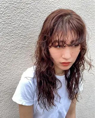 ロング パーマ iLi🫧kim ryongna🦋のヘアスタイル