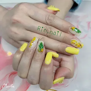 ネイル R.beauty サロンのネイルデザイン