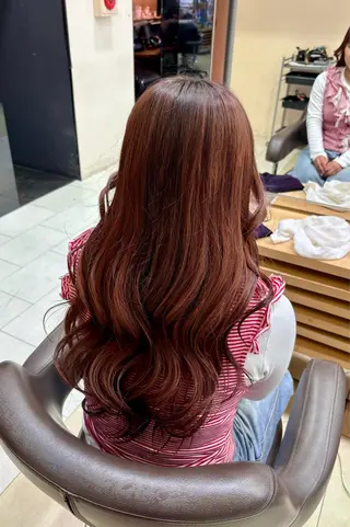 ロング ヘアアレンジ airi🌺カラー /特殊ヘア⛓️🖤のヘアスタイル