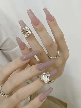 ネイル フィルイン・深爪矯正 長さ出し🎀のネイルデザイン