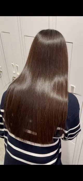 ロング カラー 石垣 凜のヘアスタイル