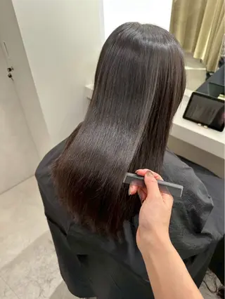 ロング カラー SLASHスラッシュ 古閑ななのヘアスタイル