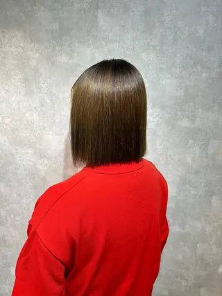 ミディアム カラー 𝐒𝐇𝐔𝐑𝐈 🦋艶カラー🦋のヘアスタイル