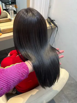 セミロング カラー 柔らかい艶暖色 レイヤー🫧姫汝のヘアスタイル