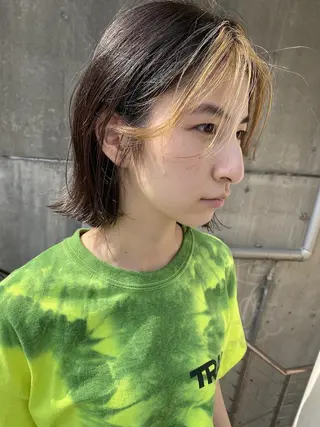 ショート カラー qiie リタッチ 黒染め　ワンカラーのヘアスタイル