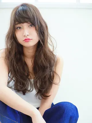 ロング カラー 花井 啓好のヘアスタイル