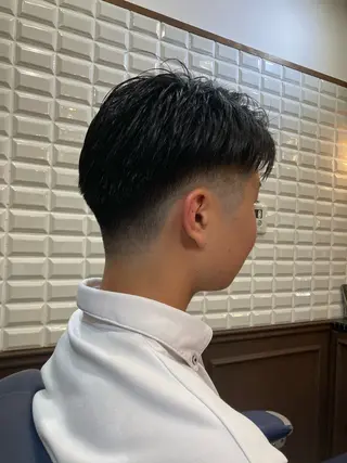 ショート ルピナス中田店長 山口大地のヘアスタイル