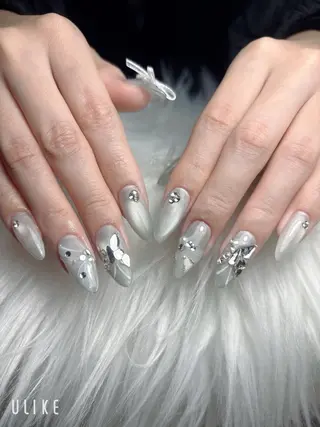 ネイル T.Lee Harajukuのネイルデザイン