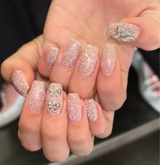 ネイル ✴︎ Delightのネイルデザイン