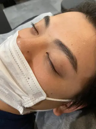 メンズ アイブロウ ブロウリスト nagaのマツエク・マツパデザイン