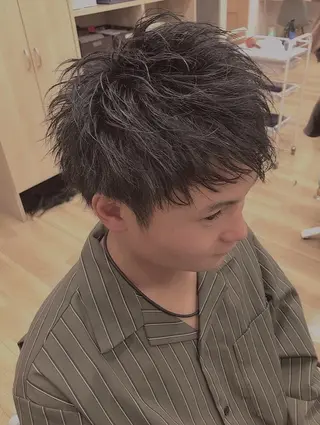 ショート メンズパーマ波巻き 🌳大森悠登🌳のヘアスタイル