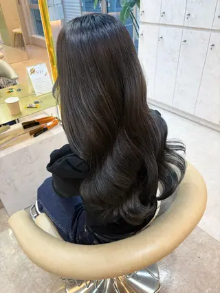 ロング カラー moeka レイヤー /艶カラー/韓国のヘアスタイル