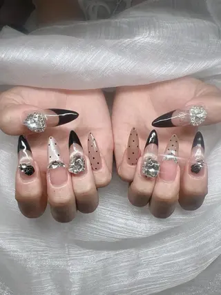 ネイル Lee Nails チップ長さだし専門店のネイルデザイン