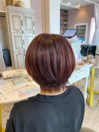 ショート かまだ しおりのヘアスタイル