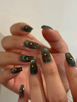 ネイル manami vi2のネイルデザイン