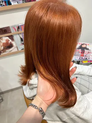 ミディアム 水口 莉央のヘアスタイル