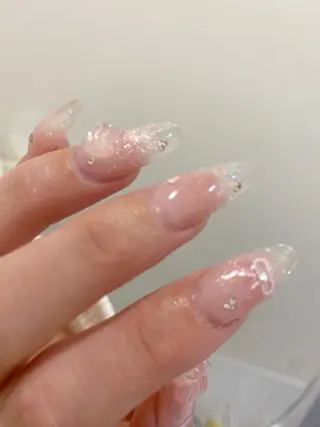 ネイル Lim nail🤍 Ayaのネイルデザイン