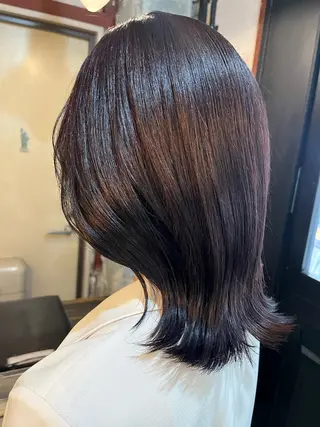 ミディアム カラー チフミ【下北沢🪐 艶カラー🫧】のヘアスタイル
