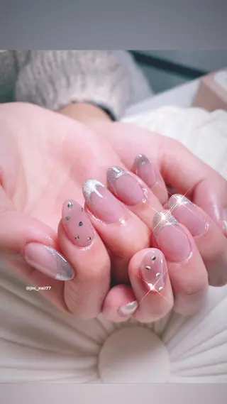 ネイル JINI NAIL所属・ジニ ネイルのネイルデザイン
