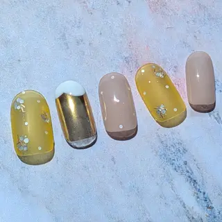 ネイル 6RokuHair（ロクヘアー)所属・門川 茉奈美のネイルデザイン