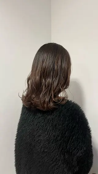 ミディアム ハロウ所属・. fukikoのヘアスタイル