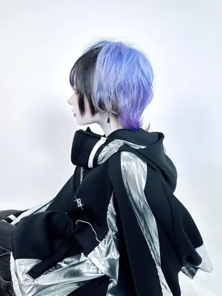 ショート カラー レイヤー/ウルフ ハイトーンhiroのヘアスタイル