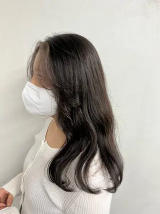 ロング yuuna ✮ door whiteのヘアスタイル