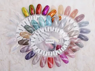 ネイル Tiary Nail Yのネイルデザイン
