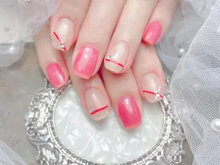 ネイル マジックミラー所属・マジック ミラーのネイルデザイン