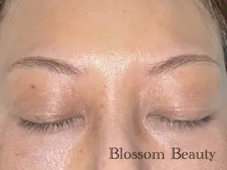 アイブロウ Blossom Beauty aoiのマツエク・マツパデザイン
