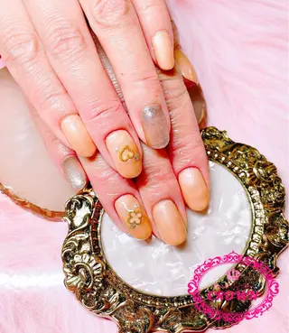 ネイル CROWN プライベートサロンのネイルデザイン