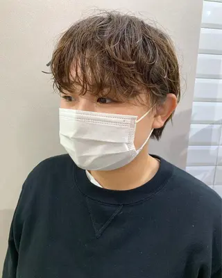 ショート パーマ hub hair レイヤー/透明感のヘアスタイル