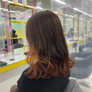 セミロング カラー ヘアアレンジ mai🍑暖色カラー /レイヤー💖のヘアスタイル